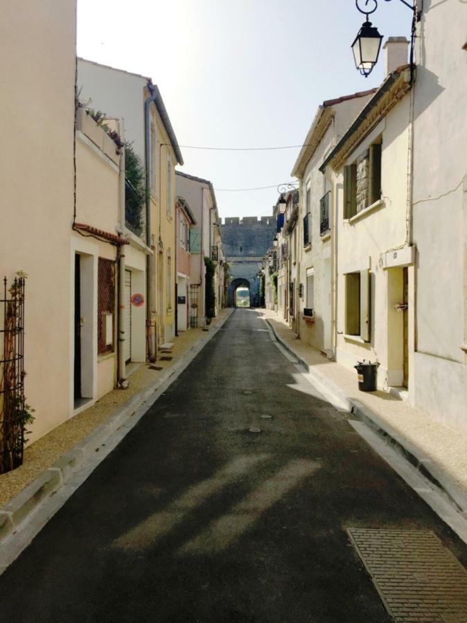 Апартаменты Au Coeur Des Remparts Эг-Морт Экстерьер фото