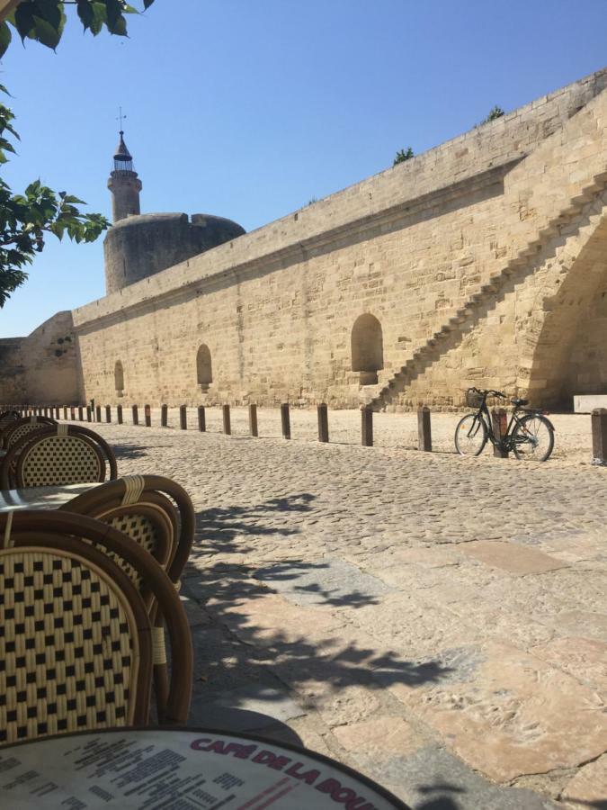 Апартаменты Au Coeur Des Remparts Эг-Морт Экстерьер фото